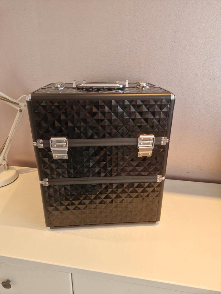 Nagellak Koffer - Zwart, Sieraden, Tassen en Uiterlijk, Beautycases, Zo goed als nieuw, Hardcase, Zwart, Met slot, Ophalen