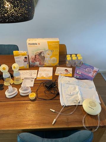 Medela kolfapparaat swing maxi flex met veel toebehoren beschikbaar voor biedingen
