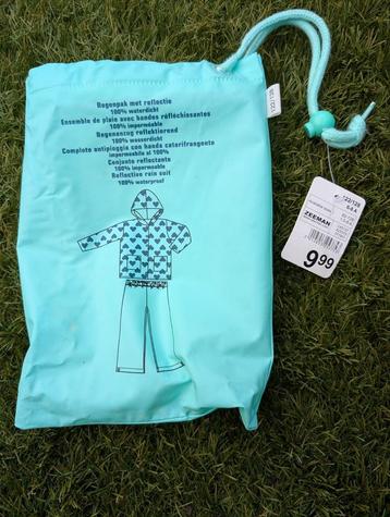 Regenpak Zeeman maat 122/128 – mintgroen hartjes, 100 % wate beschikbaar voor biedingen