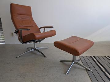 Montel relaxfauteuil met voetenbank, nagenoeg nieuw beschikbaar voor biedingen