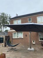 Grote zweefparasol met voet, Ophalen, Gebruikt, Kantelbaar, Zweefparasol