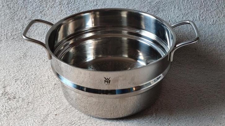 TOPSTAAT WMF stoominzet - diameter pan 24cm, Huis en Inrichting, Keuken | Potten en Pannen, Zo goed als nieuw, Overige typen, Rvs