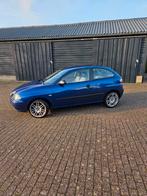 Seat Ibiza 1.4 16V 55KW 2004 Blauw Incl subwoofer apk 08/26, Auto's, Voorwielaandrijving, 15 km/l, 4 cilinders, Blauw