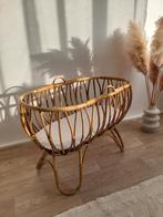 Rieten wiegje - retro, Huis en Inrichting, Woonaccessoires | Schalen en Manden, Ophalen, Gebruikt, Mand, Riet