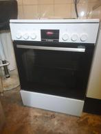 Bosch gasfornuis met oven - goede staat, Witgoed en Apparatuur, Ophalen, Gebruikt, 60 cm of meer, 4 kookzones