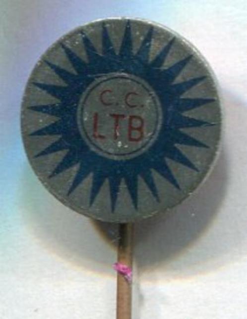 C.C. LTB blik sport speldje ( Y_144 ), Verzamelen, Speldjes, Pins en Buttons, Zo goed als nieuw, Speldje of Pin, Sport, Verzenden
