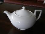 Wedgwood TRADITIONAL PLAIN  Puntgave theepot, Overige typen, Ophalen of Verzenden, Zo goed als nieuw, Wedgwood
