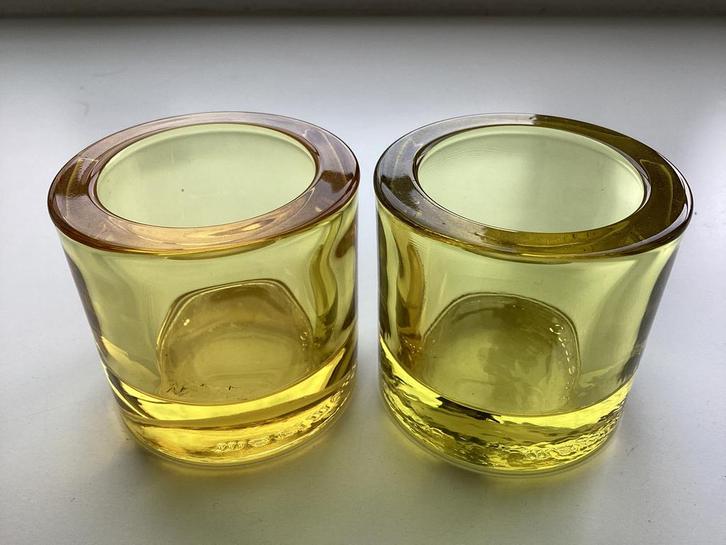 IITTALA KIVI GEEL-LEMON-6cm (2 stuks) incl.originele verpak., Huis en Inrichting, Woonaccessoires | Kandelaars en Kaarsen, Zo goed als nieuw