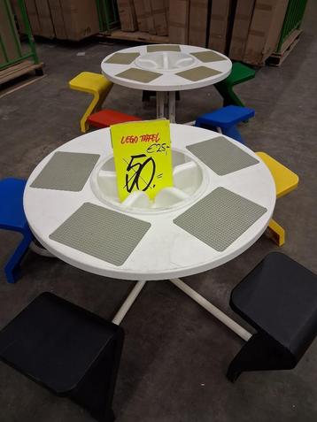 Legotafels en Outlet  beschikbaar voor biedingen