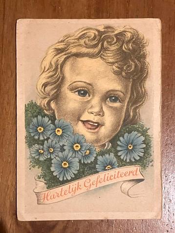 Hartelijk Gefeliciteerd. Meisje hoofd met bloemen. beschikbaar voor biedingen