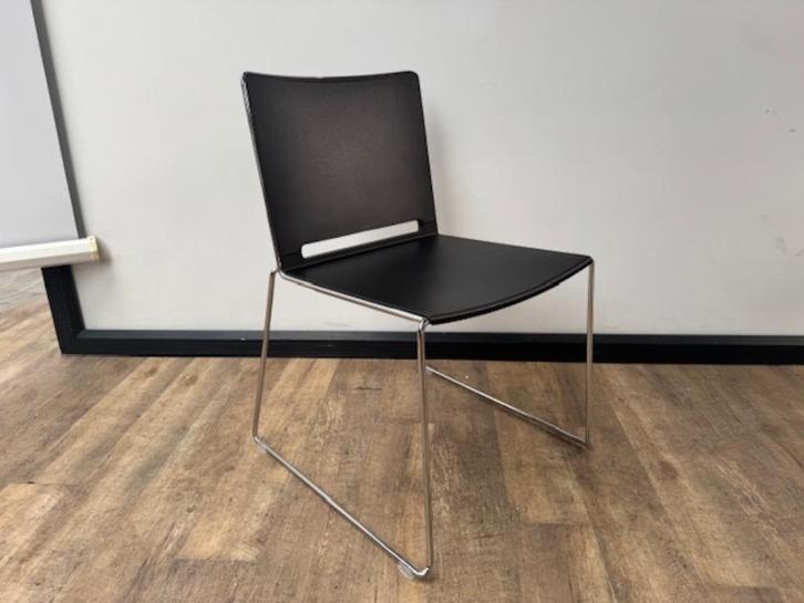 Stapelbare stoel Pep Markant, Huis en Inrichting, Stoelen, Eén, Kunststof, Zwart, Ophalen of Verzenden