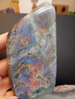 Labradoriet met Roze, Gele en Paarse Flash - 433gr, Verzamelen, Mineralen en Fossielen, Ophalen of Verzenden, Mineraal