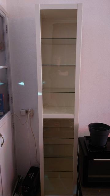 Ikea vitrinekast 