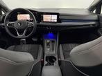 Volkswagen Golf 1.5 eTSI R-Line Pano, IQ Light, Navi, Alcant, 4 cilinders, Bedrijf, Adaptive Cruise Control, 1500 kg