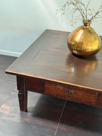 Franse, antieke salontafel | 107 x 107 cm beschikbaar voor biedingen
