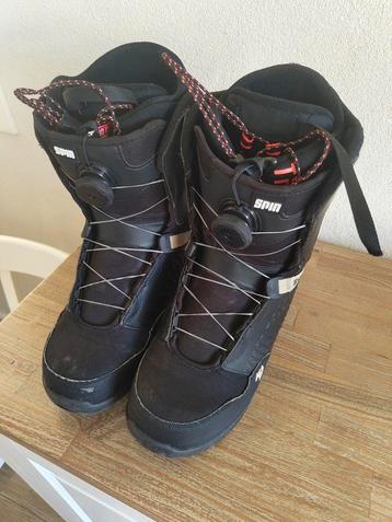 Snowboard schoenen boa maat 49 beschikbaar voor biedingen