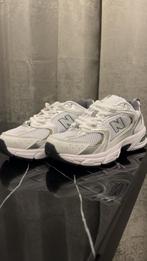 New Balance 530 Zilver/Goud - Maat 38 - Nieuw, Overige kleuren, New Balance, Nieuw, Ophalen of Verzenden