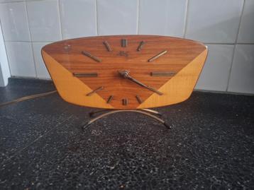 Vintage Wuba Klok - Jaren 50 beschikbaar voor biedingen