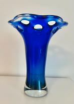 Boheemse Kristal Vaas - Praag '90, Blauw, Ophalen of Verzenden, Minder dan 50 cm, Glas