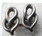 Aparte zilverkleurige vintage metalen oorbellen, clips, Ophalen, Zo goed als nieuw, Zilver, Overige materialen