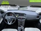 Volvo V40 T3 Momentum|Camera|Navi|Clima|PDC, Voorwielaandrijving, Gebruikt, Beige, 4 cilinders