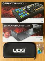 Native Instruments Traktor X1 mk2 evt. met stand en sleeve, Ophalen of Verzenden, Gebruikt, Dj-set, Overige merken