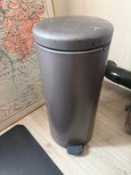 Brabantia pedaalemmer – 30 liter Grijs, Ophalen of Verzenden, Gebruikt, Rvs, 50 tot 75 cm