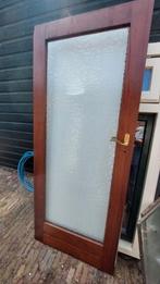 Hardhouten deur met ruit., Doe-het-zelf en Verbouw, Deuren en Horren, Ophalen, Gebruikt, 80 tot 100 cm, Buitendeur