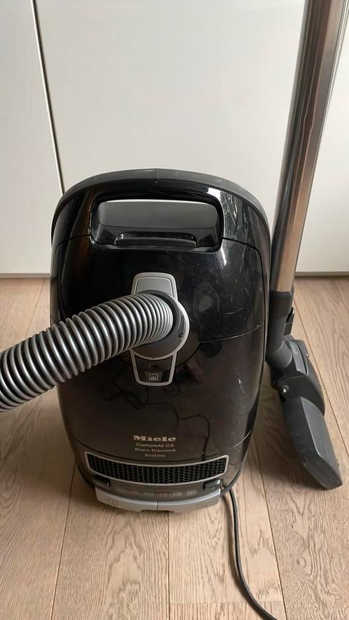 MIELE C3 Complete Black Diamond zwart STOFZUIGER met stofzak, Witgoed en Apparatuur, Stofzuigers, Gebruikt, Stofzuiger, 1600 tot 2000 watt