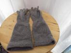 lange grijze cashmere merinomix handschoenen mt s van Knitas, Verzenden, Zo goed als nieuw, Handschoenen