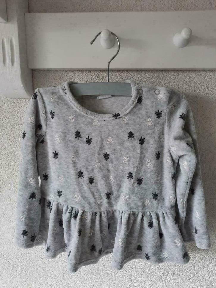 Hema Winter Grijze Warme Trui Tuniek met Roezels Maat 86, Kinderen en Baby's, Babykleding | Maat 86, Gebruikt, Meisje, Overige typen