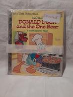 Donald Duck and the One Bear (HC) 1978, Golden Press USA, Ophalen of Verzenden, Zo goed als nieuw, Eén stripboek