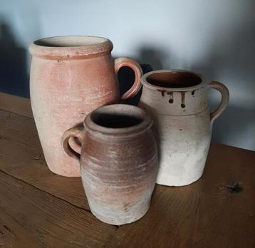 Brocante (gres)potten,kruiken beschikbaar voor biedingen