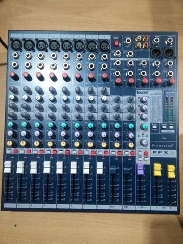 Soundcraft EFX8 Mengpaneel beschikbaar voor biedingen