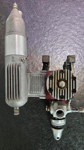 irvine 53 abc     os max  salto motor nitro beschikbaar voor biedingen