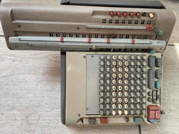 Monroe Monromatic Rekenmachine - Vintage beschikbaar voor biedingen