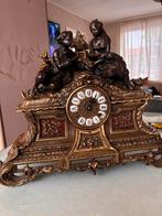 een klok uit de 20e eeuw (1987 bronzen pendule klok, Antiek en Kunst, Antiek | Klokken, Ophalen of Verzenden