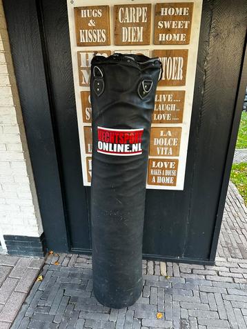 Bokszak boksbal bokshandschoenen scheenbeschermers zga NIEUW beschikbaar voor biedingen