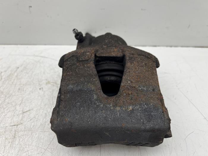 Remklauw (Tang) rechts-voor van een Volkswagen UP, Auto-onderdelen, Remmen en Aandrijving, Volkswagen, Gebruikt, 3 maanden garantie