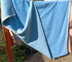 Vintage 2-zijdig licht en donker blauw wollen deken 230x175, Huis en Inrichting, Ophalen, Gebruikt, Blauw, Tweepersoons