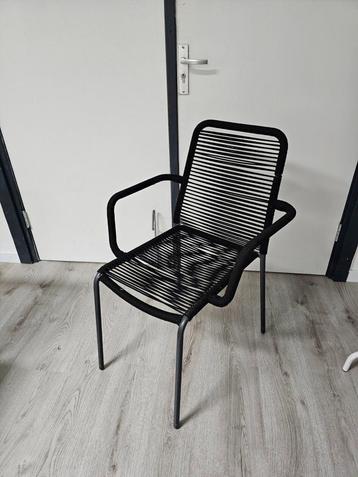 4 leenbakker stapelstoelen / tuinstoelen voor €50,- beschikbaar voor biedingen