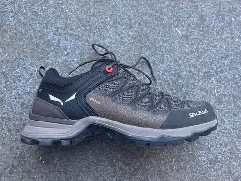 Salewa goretex maat 40.5 - 41, Sport en Fitness, Bergsport en Wandelen, Zo goed als nieuw, Schoenen, Ophalen of Verzenden