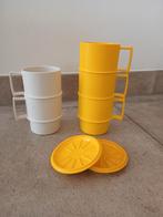 Tupperware retro, vintage stapelbare bekers/mokken., Ophalen of Verzenden, Zo goed als nieuw, Crème, Beker of Kan
