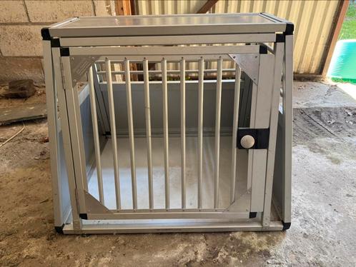 Hevermann Alu-Hundebox volledig aluminium auto-hondenkennel, Dieren en Toebehoren, Transportboxen, Gebruikt, Ophalen