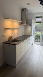 Complete keuken met apparatuur, Huis en Inrichting, Keuken | Complete keukens, Ophalen, Zo goed als nieuw, Wit