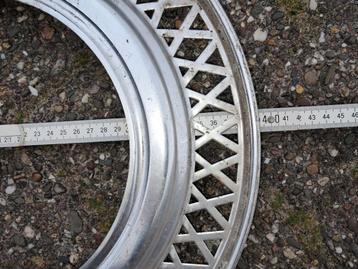 Sierringen velgringen opel  beschikbaar voor biedingen