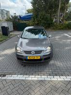 Volkswagen Golf 1.6 16V FSI 85KW 3D 2006 Grijs, Auto's, Volkswagen, Voorwielaandrijving, 4 cilinders, 620 kg, 1200 kg