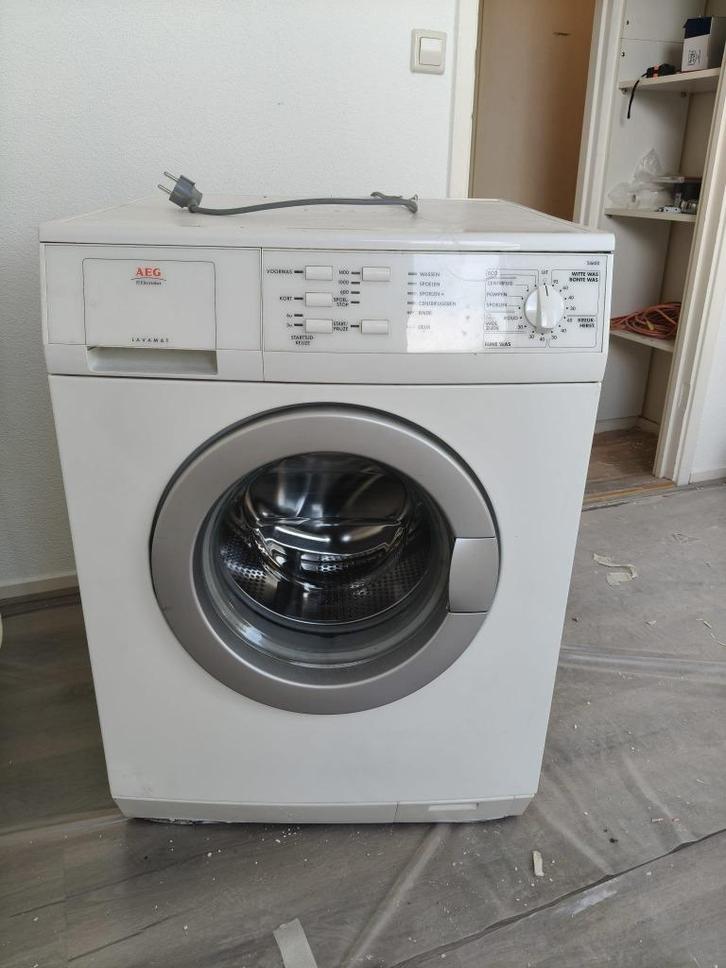 AEG Lavamat, Miele Novotronic Wasmachines, Witgoed en Apparatuur, Wasmachines, Gebruikt, Voorlader, 4 tot 6 kg, 85 tot 90 cm, 1200 tot 1600 toeren