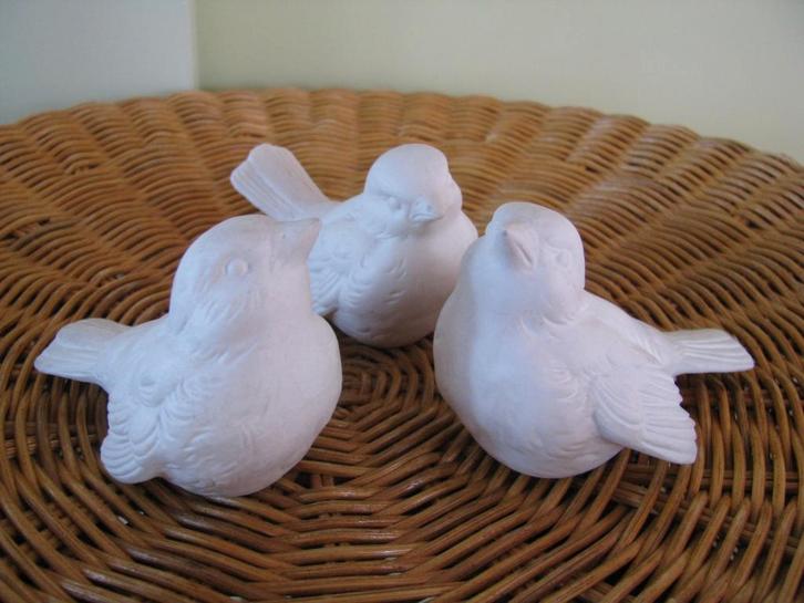 Biscuit / bisque * GOEBEL * 3 x vogel / mus gemerkt voor ;, Verzamelen, Beelden en Beeldjes, Zo goed als nieuw, Dier, Ophalen of Verzenden