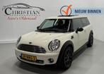 Mini Mini Clubman 1.6 One Bns Line | PANO | NAVI | BLUETOOTH, Voorwielaandrijving, Euro 5, Gebruikt, 4 cilinders
